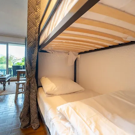 De Avec Terrasse Apartmán *